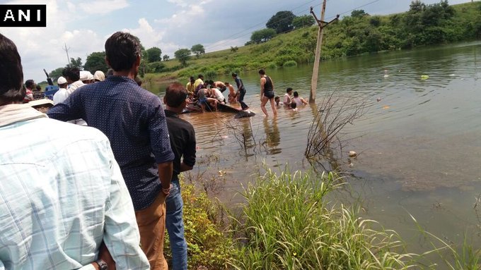 ट्विटर पर छबि देखें