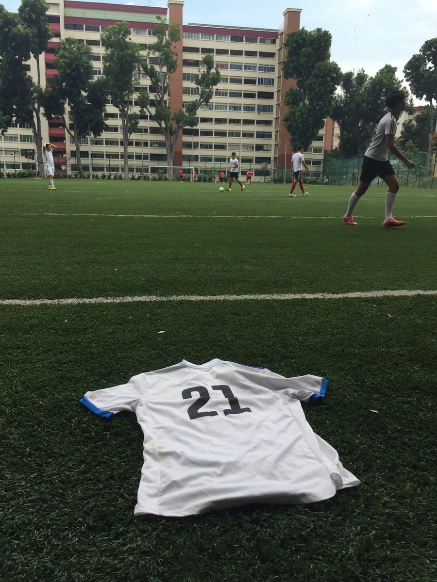 tayfujie's tweet photo. Gone but never forgotten ๐ #MaxForever21 https://t.co/rpeN1o5cCb