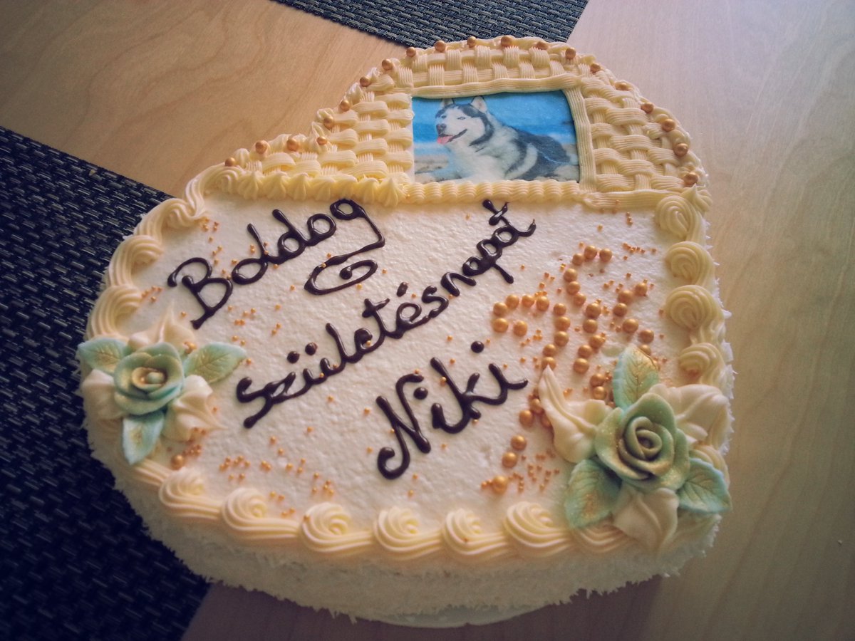 barbras_cakes's tweet photo. https://t.co/SL3zCi4FgL