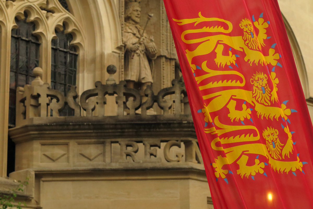 Oriel College tweet media