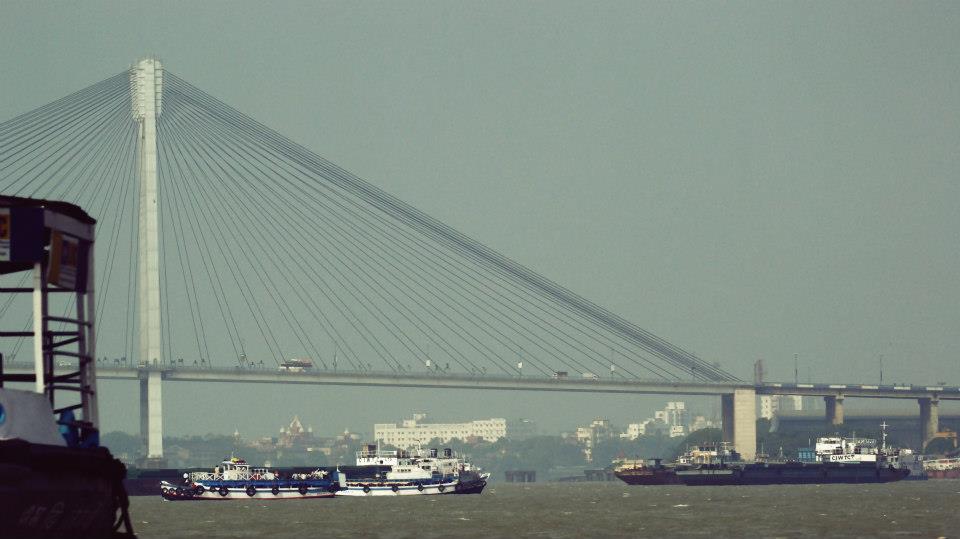Kkaaamy's tweet photo. autumn's Kolkata <3 #Clck <3 https://t.co/tFn0mPj3SI