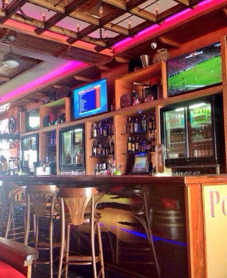 PortsideMarbs's tweet photo. We ❤️ #SundayFunday!

Enjoy bets, booze and banter with all the live sport and the Portside party 🍻⚽️🎉

#Marbs https://t.co/THZ9dSFpFa