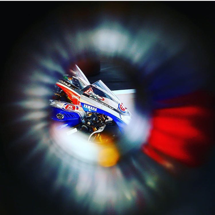 Sweet shot of a #Yamaha #YZFR1 at the #FrenchWorldSBK through the eye of an #Akrapovic exhaust system. 📸👌🏼🏍💨🏁🇫🇷