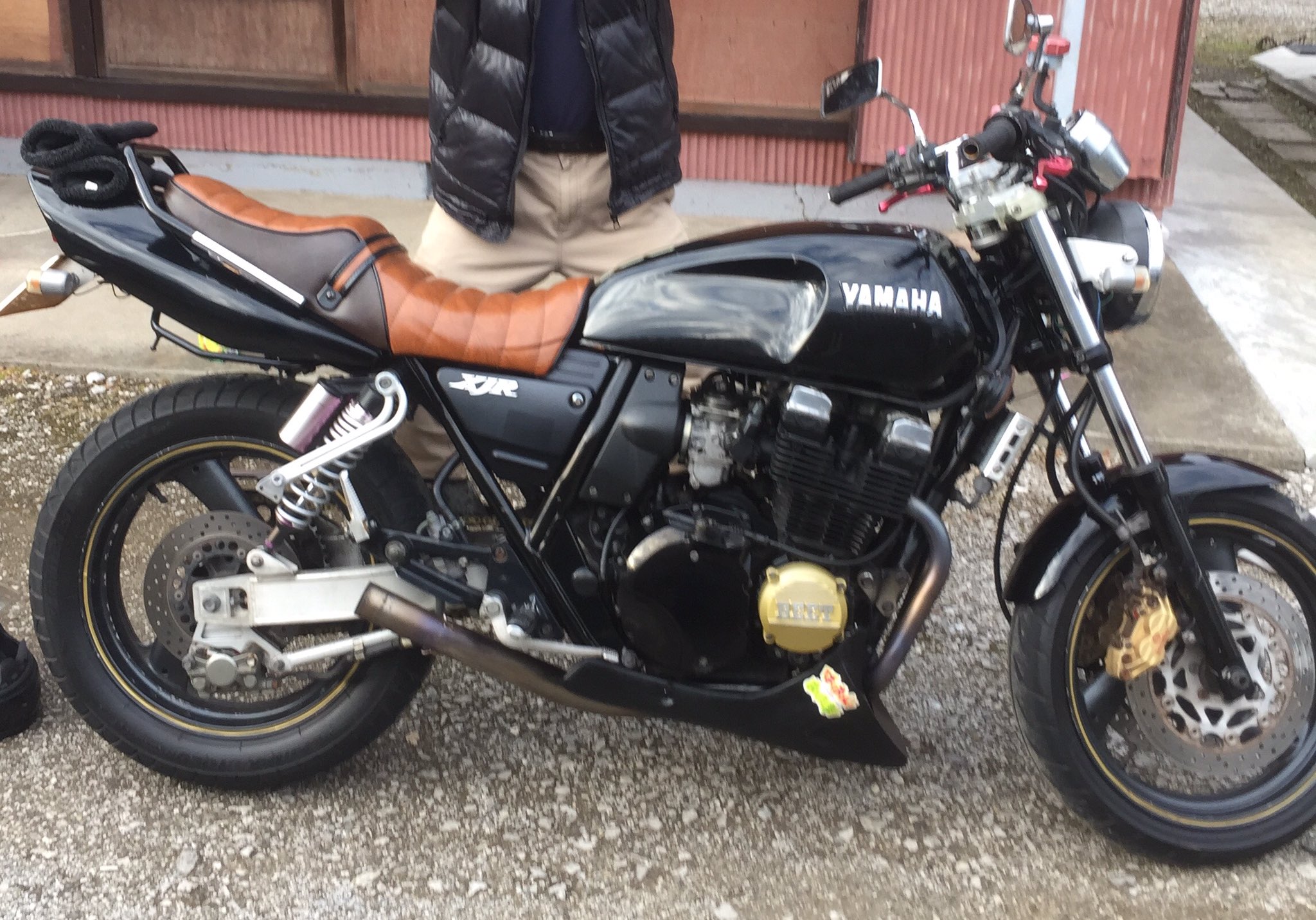 XJR400 タックロールシート 茶色 前期 親しく XJR400 タックロールシート 茶色 前期 親しく