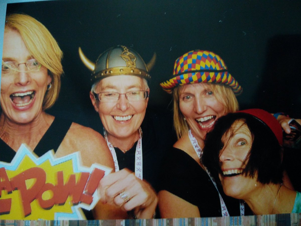 MarieHMurphy's tweet photo. Good memories of good (somewhat crazy) friends @hepaeurope2016 @CatherineBWoods @niamhmurphywit @nanettemutrie @HPvanderPloeg https://t.co/1QsEfy5HVq
