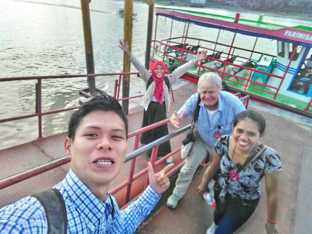 RiloBing's tweet photo. Dua Tour Guide Amatiiiirrrr alhamdulillaahh selesai dengan menyenangkan🌇🌅🌇 (Sebenernyo ber-3😂tapi 1 dak biso😂) https://t.co/RcGSqfi0Qx