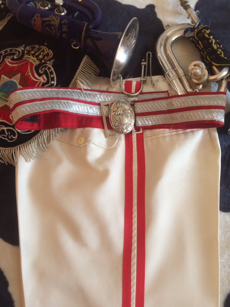 Todo preparado para mi 1 actuación despues de muchos años con mi banda <a href="/AmEstrellaJaen/">A.M. La Estrella de Jaén</a> en la hermandad del <a href="/Rosario_Jaen/">Hdad Rosario Jaén</a>