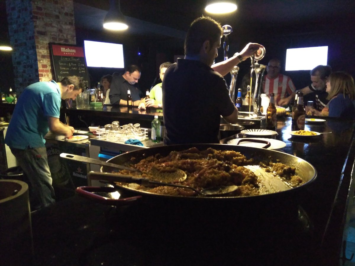 Club_TheCorner's tweet photo. Ven a tomar el aperitivo con nosotros!! Os esperamos! https://t.co/2JrOLexjYq
