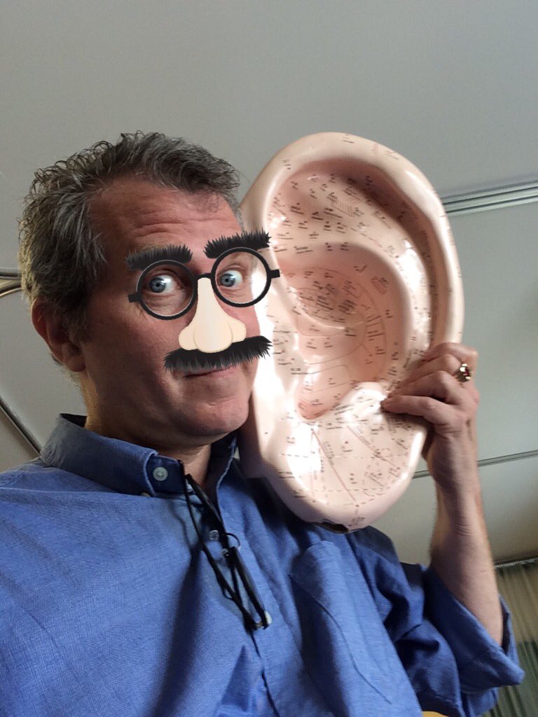 WayPointAcu's tweet photo. "Acupuncture? If I want to be on pins and needles, I'll stay home and talk to my wife." #HappyBirthdayGroucho #wouldhavesaidit https://t.co/gGFnr3Z93X