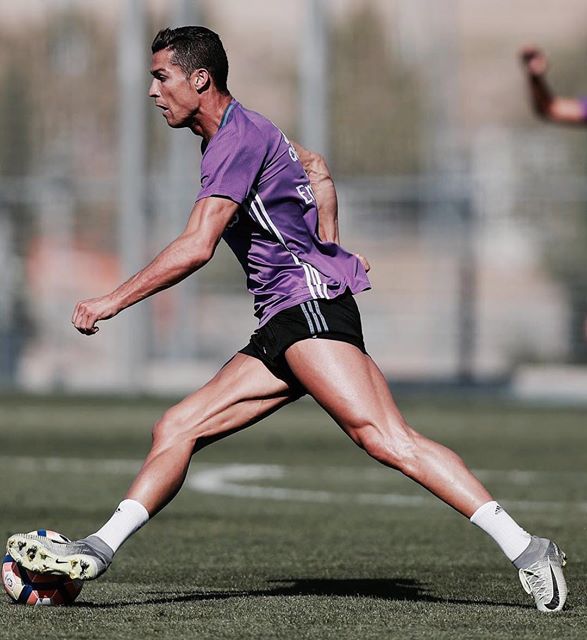 best_of_igram's tweet photo. 👍 - posted by cristiano https://t.co/HzgUK9FHFR https://t.co/4WLORMZCuN