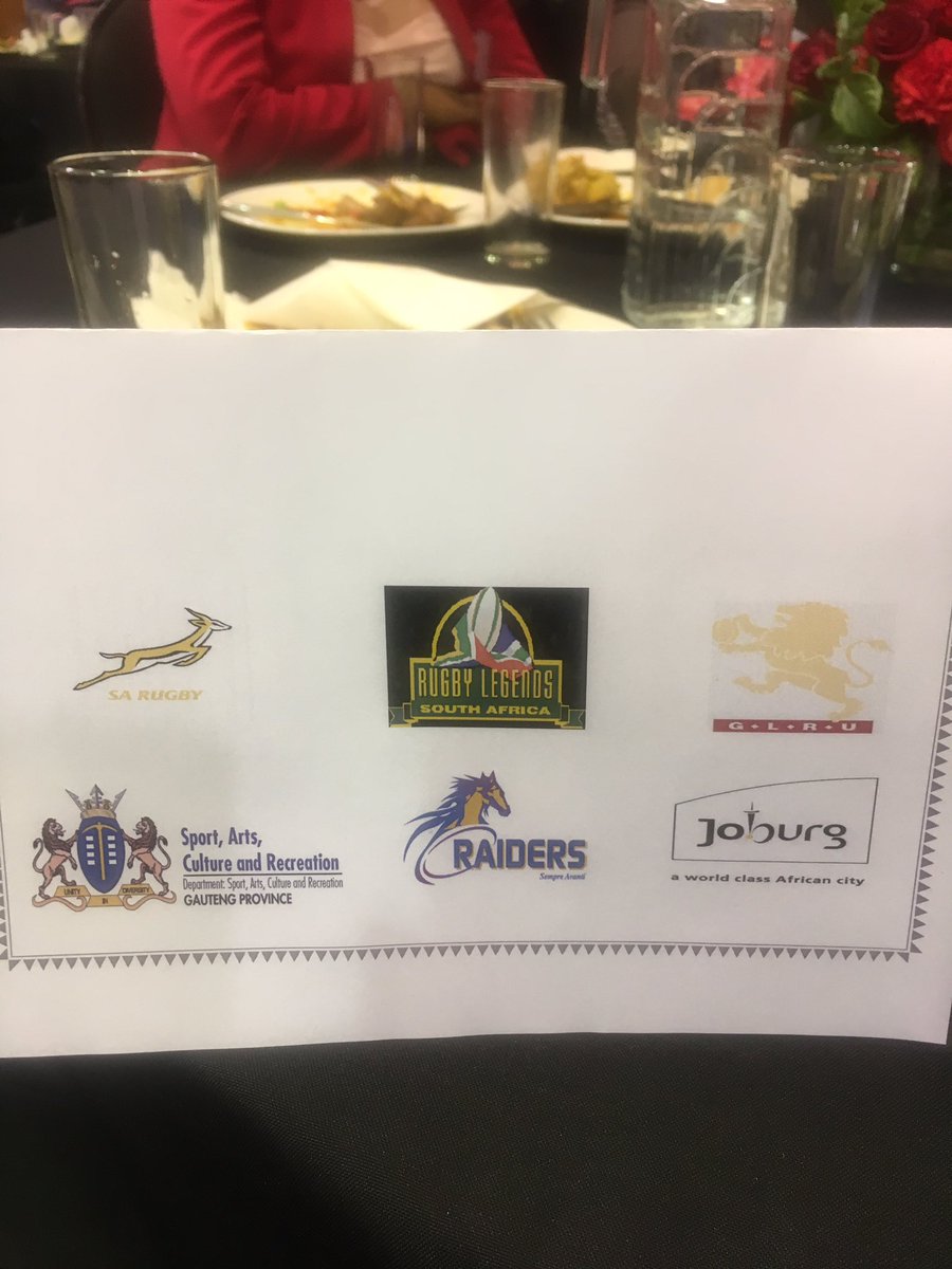 BreytonPaulse's tweet photo. Welldone and goodluck to the @SARugbyLegends with the Iqhawe week,what a opportunity for all the young boys to go and enjoy #FutureBoks https://t.co/0iaoBfvBJd