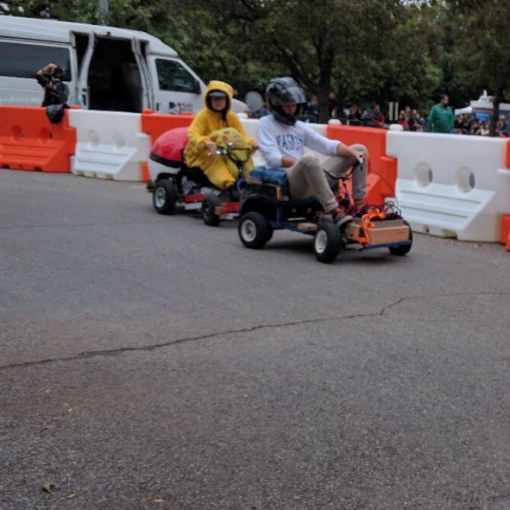 RobotsInHeels's tweet photo. .@MakerEd means seeing my @ucvts students taking on adults in #PowerRacing https://t.co/ucrjKlNZgo
