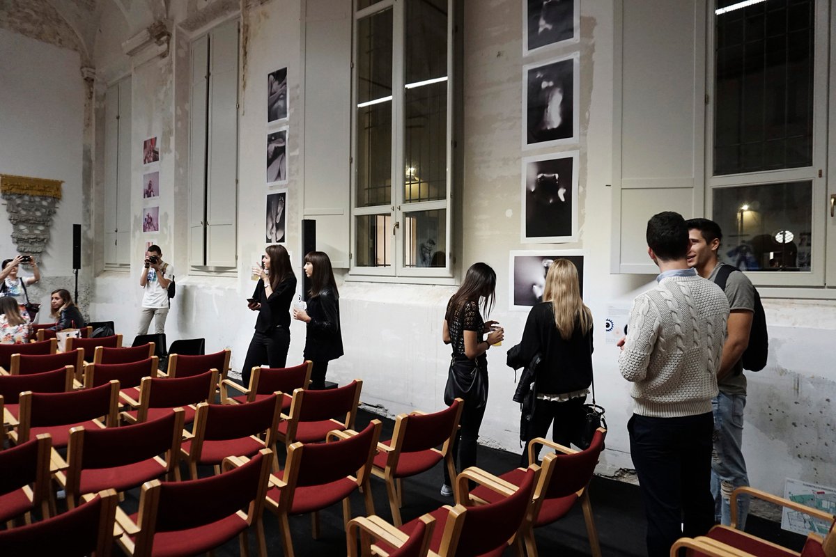 ZoneModa's tweet photo. #BODYSCAPES | Si è conclusa l'esperienza di #ZoneModa a #BolognaDesignWeek 2016! Scopri il nostro backstage: https://t.co/q2PKUUCpJM #BDW16 https://t.co/qr4koJJTQR