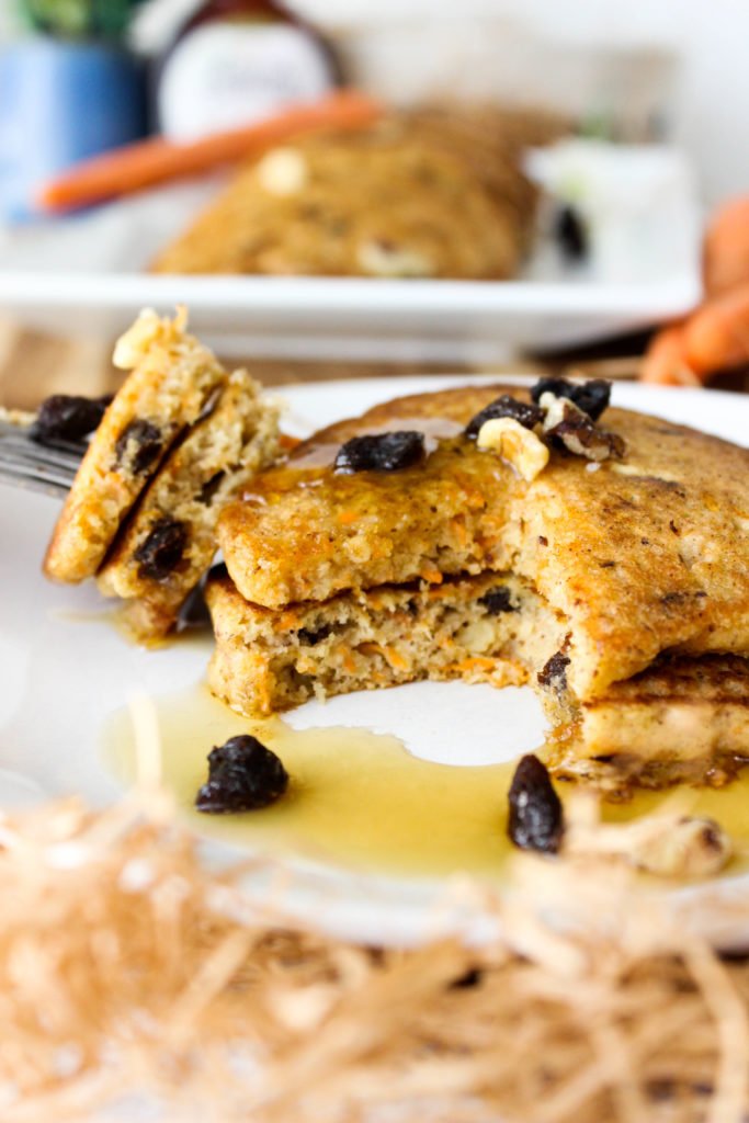 BostonZest's tweet photo. RT @foodista: Carrot Cake Pancakes from @GoodandGuilty Foodista's Food Blog of the Day! https://t.co/4FZgHPmUTc https://t.co/jgClhuEcaS