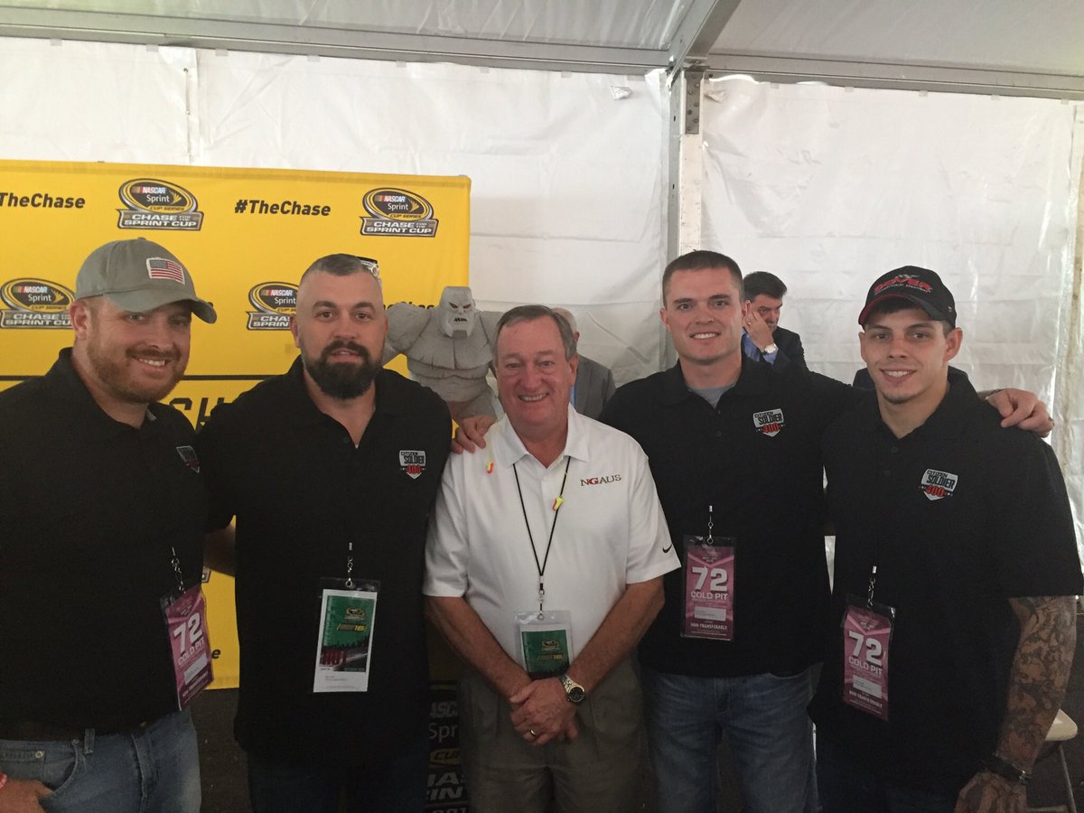 NGAUS1878's tweet photo. Ladies and Gentlemen, start your engines! #CitizenSoldier400 @CtznSldrFilm https://t.co/Onc01l4x7G