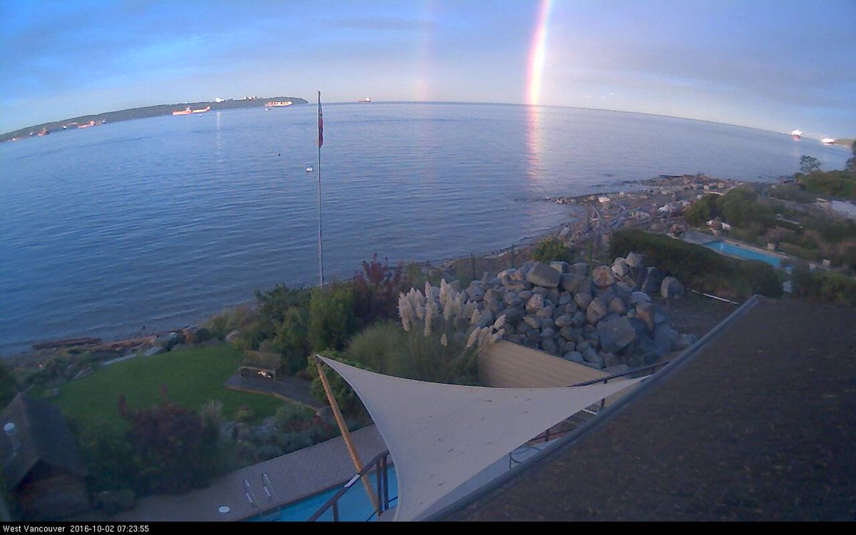 paddlesurfca's tweet photo. some pretty amazing views out there this morning around Sandy Cove in #westvan... rainbow shot from the https://t.co/CJUmneP9kU webcam! https://t.co/G8mtoUSM23