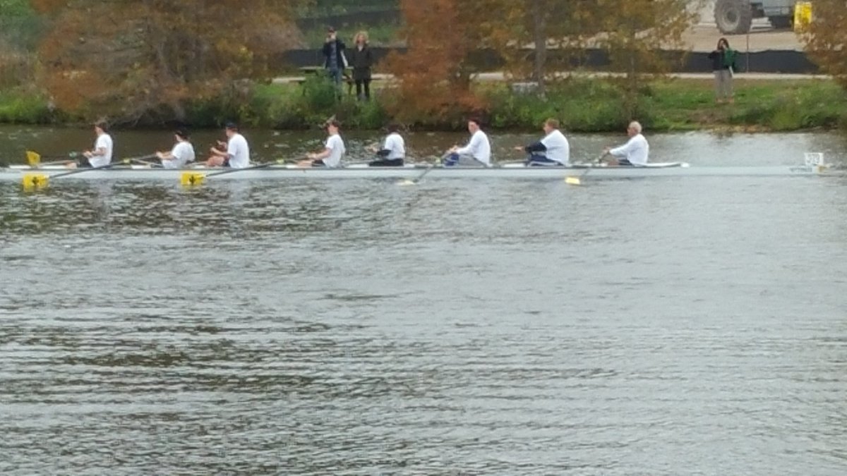 Citizen_Power's tweet photo. @KMacTWN @MurphTWN @NicoleKarkic @RebeccaETraynor @BTtoronto #Trentuniversity #HeadoftheTrent # Regatta #October1st2016 more photos https://t.co/oIrVSxxt6m