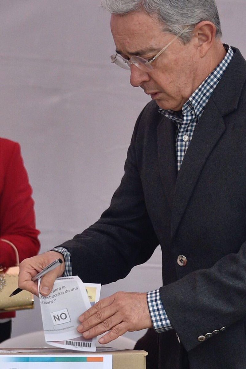 AlvaroUribeVel tweet picture