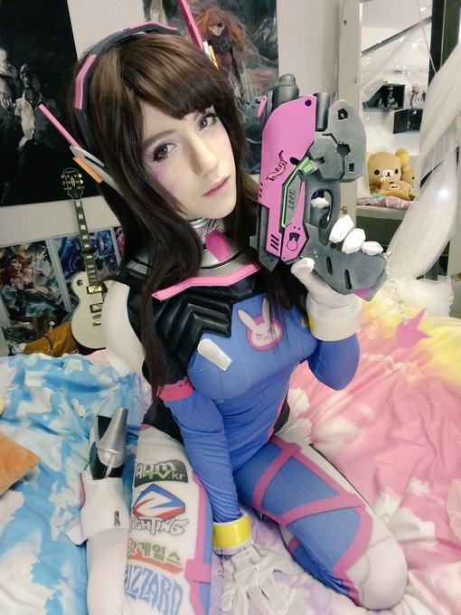 MUST #FOLLOW &amp; #RT   😍😍 @lana_rain  😍😍  🔥🔥 🇸️🇪️🇽️🇾️ 🔥🔥 #Camgirl  #GoAndShowHerLove 💕💕 https://t.co/V<a href="/tag/follow"class="tags">#FOLLOW</a><a href="/tag/rt"class="tags">#RT</a><a class="tags" href="/tag/lana_rain">@lana_rain</a><a href="/tag/camgirl"class="tags"><span>#camgirl</span></a><a href="/tag/goandshowherlove"class="tags"><span>#goandshowherlove</span></a>