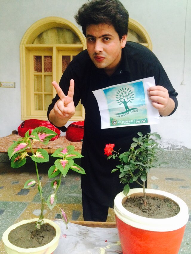 SRKPakFC_CFC's tweet photo. If we do not plant knowledge when young , it will give us no shade when we are old . 🌲
#SRKTree #SRK_Tree 
@SRKCHENNAIFC https://t.co/096EpOvSG7