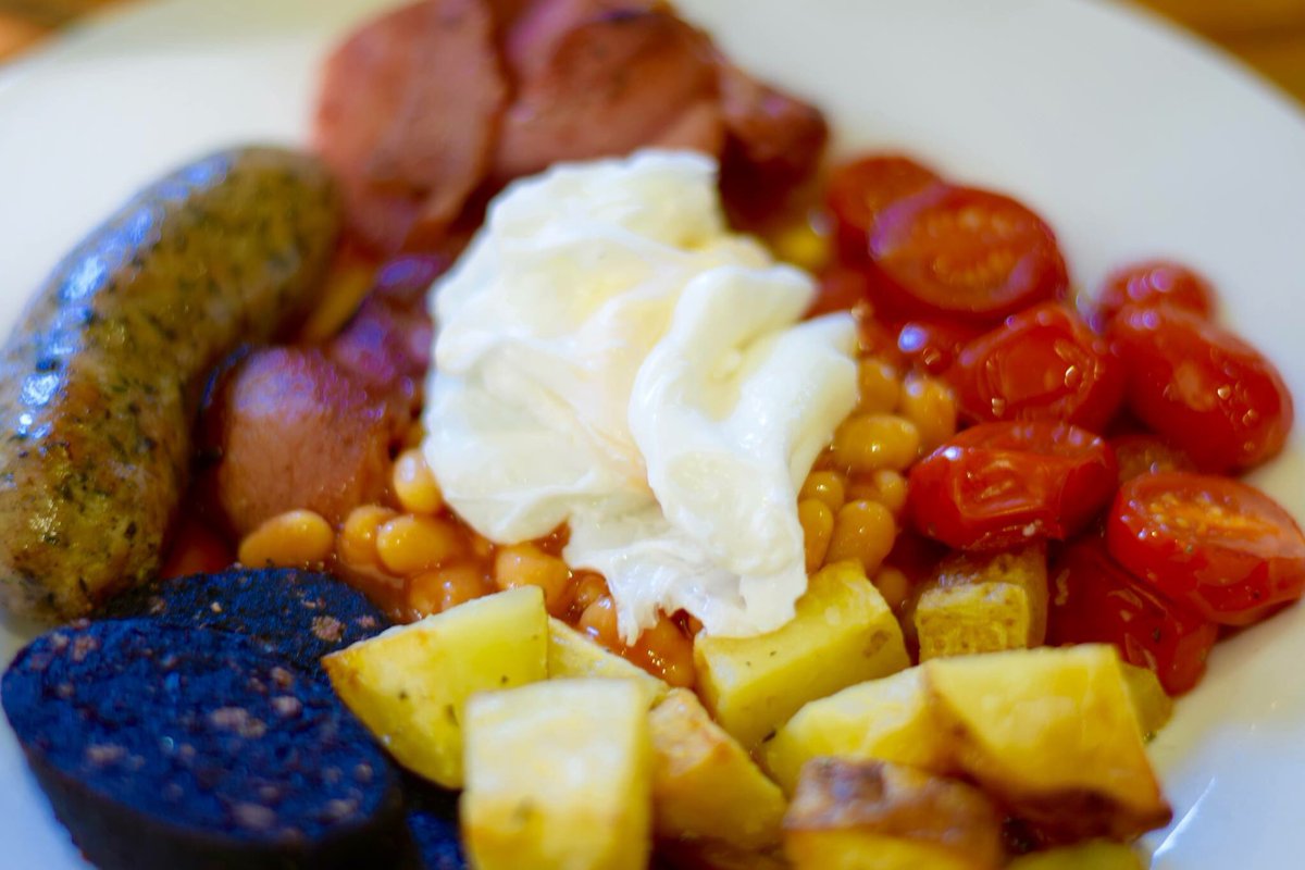 This weekend we launched our new &amp; exclusive Eveleigh's Sausage! 

A distinct blend of herbs &amp; quality pork, designed by Jim &amp; <a href="/TunleyFarm/">Tunley Farm Butchers</a>!