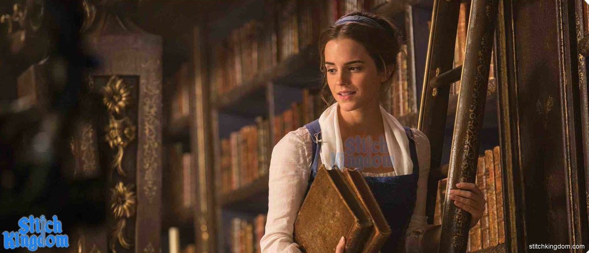 Premières photos d'Emma dans #BeautyAndTheBeast #EmmaWatson ❤️👌