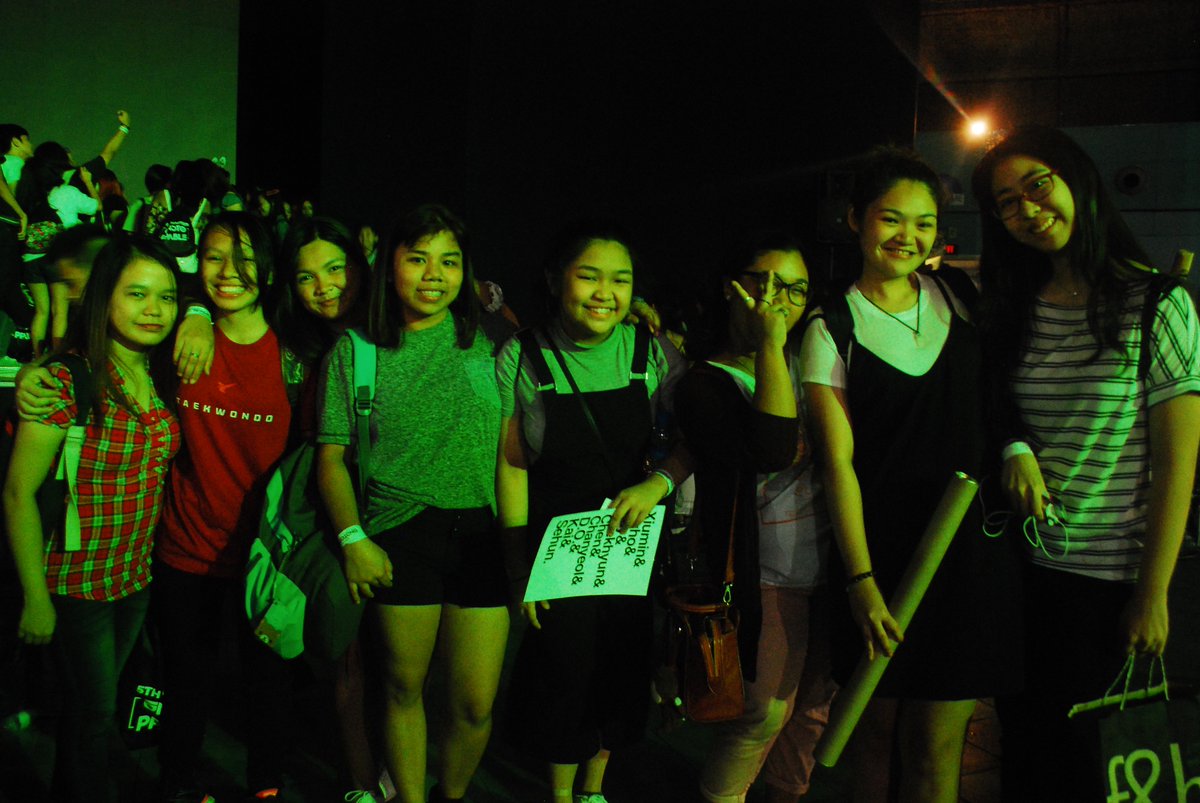 nikoooowl_'s tweet photo. my squad had fun!!! thankyou so much @EXOPhils for letting this happen :))) #5CUnstoppable and ofc thanks to my ate @sam143kpop, loveyou <3 https://t.co/Dwvc4HJehx