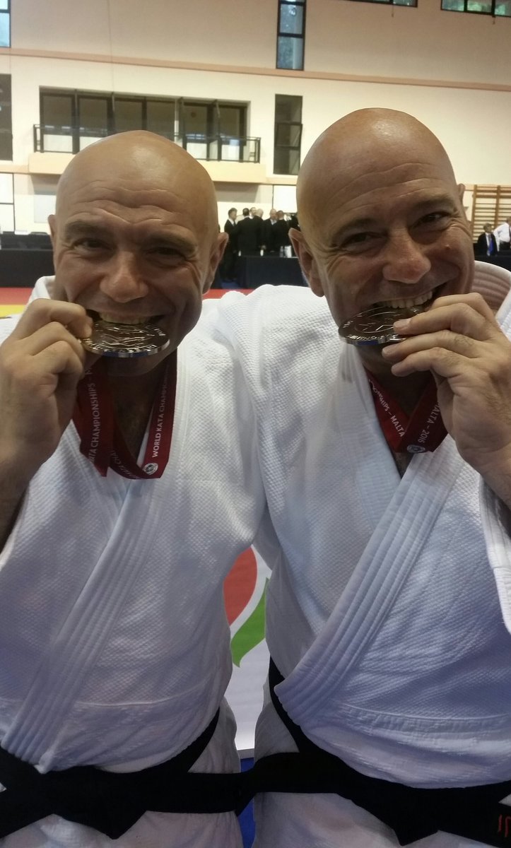 Raukamp's tweet photo. Gracias a todos. Subcampeones del Mundo de Judo Kata. Feliz. https://t.co/YoKTxML4PW