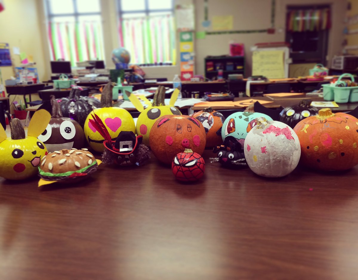 jenparkernisd's tweet photo. Can you find Charlie? #2ndgrade #kruegertc #annualpumpkinpatch https://t.co/gT6g2tZsm7