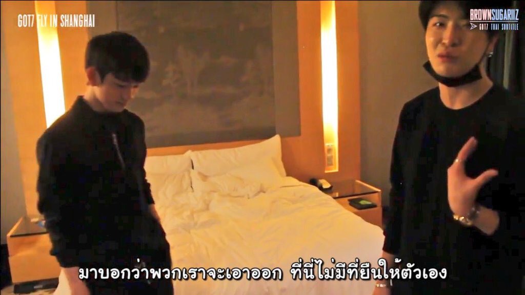 _sunshine501's tweet photo. เรื่องเพลง Can't นี่จินยองงอนเมมเบอร์มาก งอนเรื่องที่คิดว่าจะไม่เอาเพลงตัวเองใส่ในคอน งอนทั้งเรื่องที่เมมเบอร์ไม่ตื่นเต้นกับเพลง 55555555555 https://t.co/0KYlNVvo1I