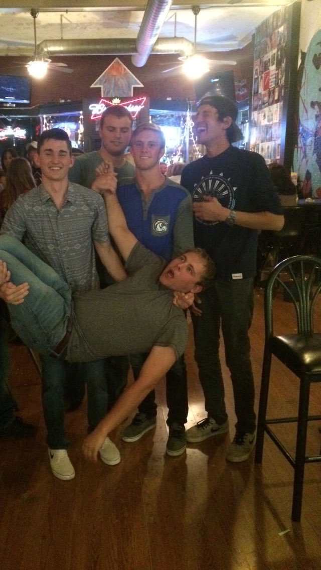 BugzyRyan141's tweet photo. @BrileyDixon @JWabashaw @BenDyer78 https://t.co/J0jRus7mdH