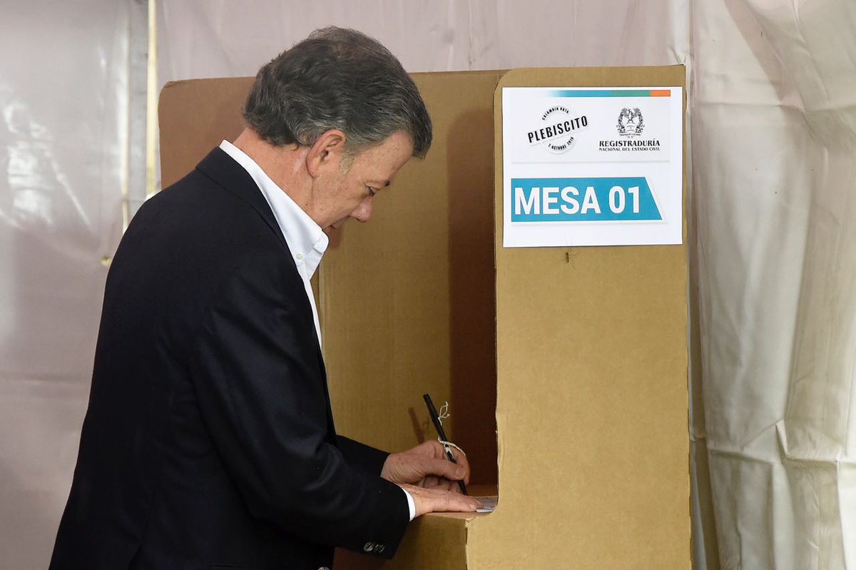 JuanManSantos's tweet photo. Invito a todos los colombianos a que participen en esta oportunidad histórica para definir el futuro de nuestro país. #ColombiaVota https://t.co/zDs6Ip4oza