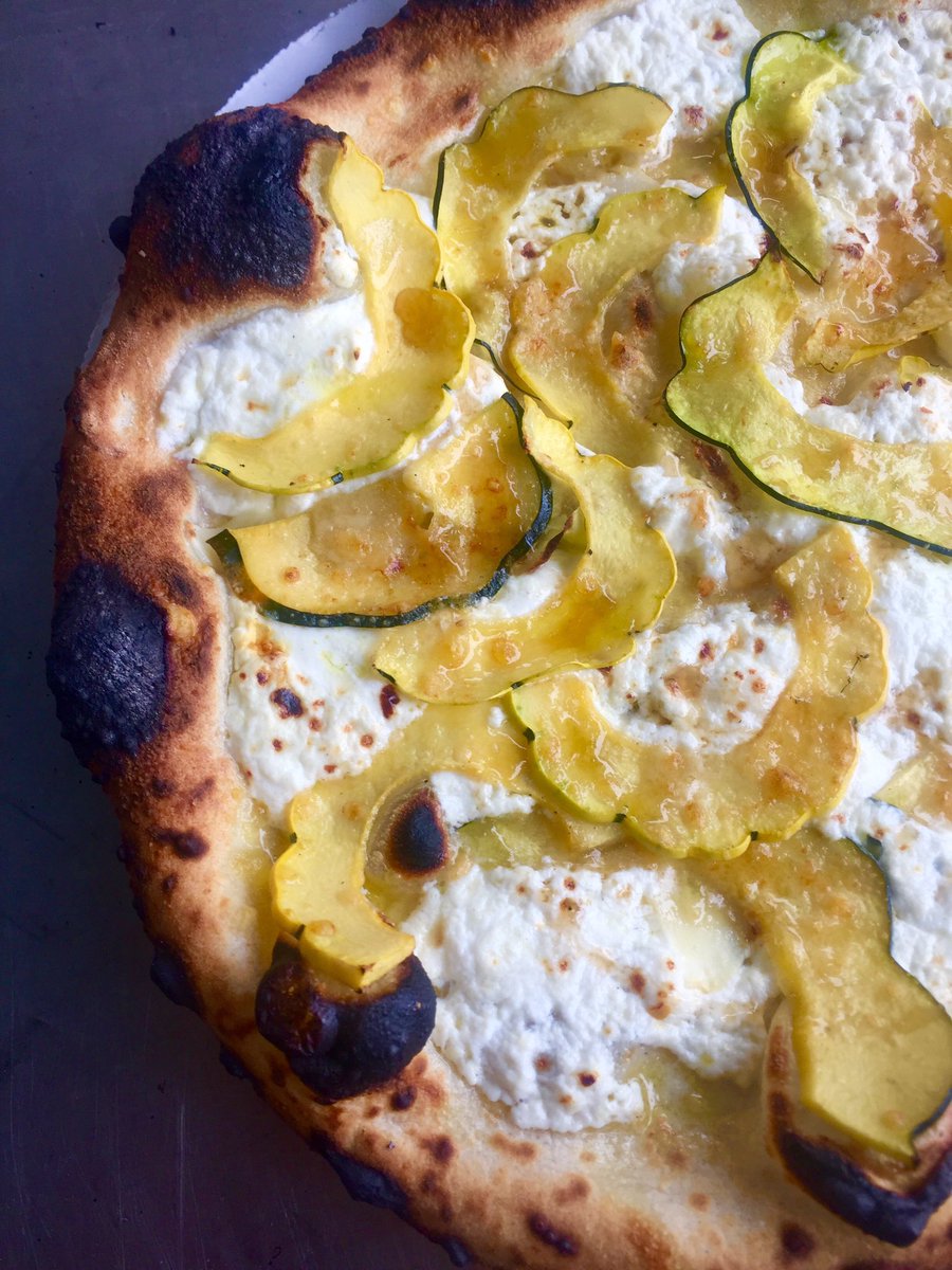 CookDoughNation's tweet photo. Oh &amp; market pie #squash #maple #ricotta#farmersmarket #irvington  #westchester #lohud #rivertowns  #foodtruck https://t.co/FuGrcxRGEC
