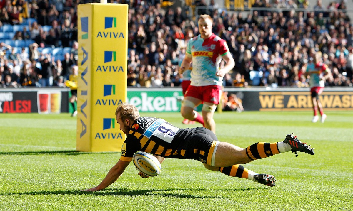 WaspsRugby's tweet photo. HALFTIME: Wasps have a try bonus point at the break but lead Harlequins by a narrow eight-point margin after the first 40 minutes. 26-18 https://t.co/DflKBKD7qf