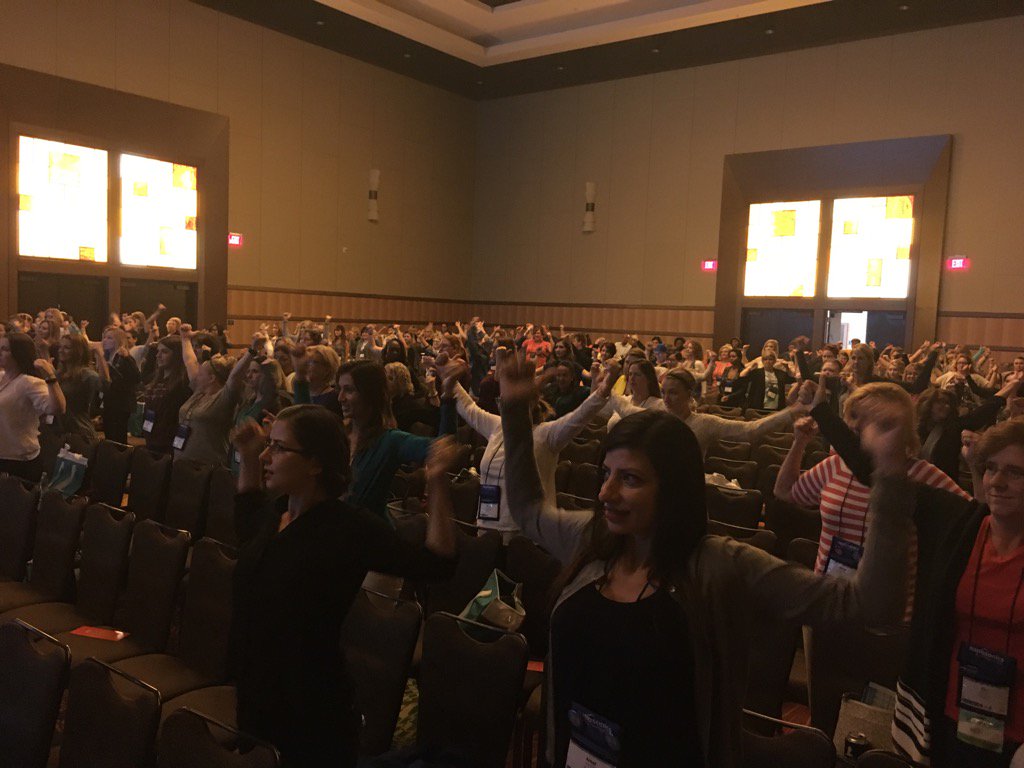 tslturner3's tweet photo. Stretching out in OB/Gyn #sdms2016 https://t.co/hB8LvRD9mp