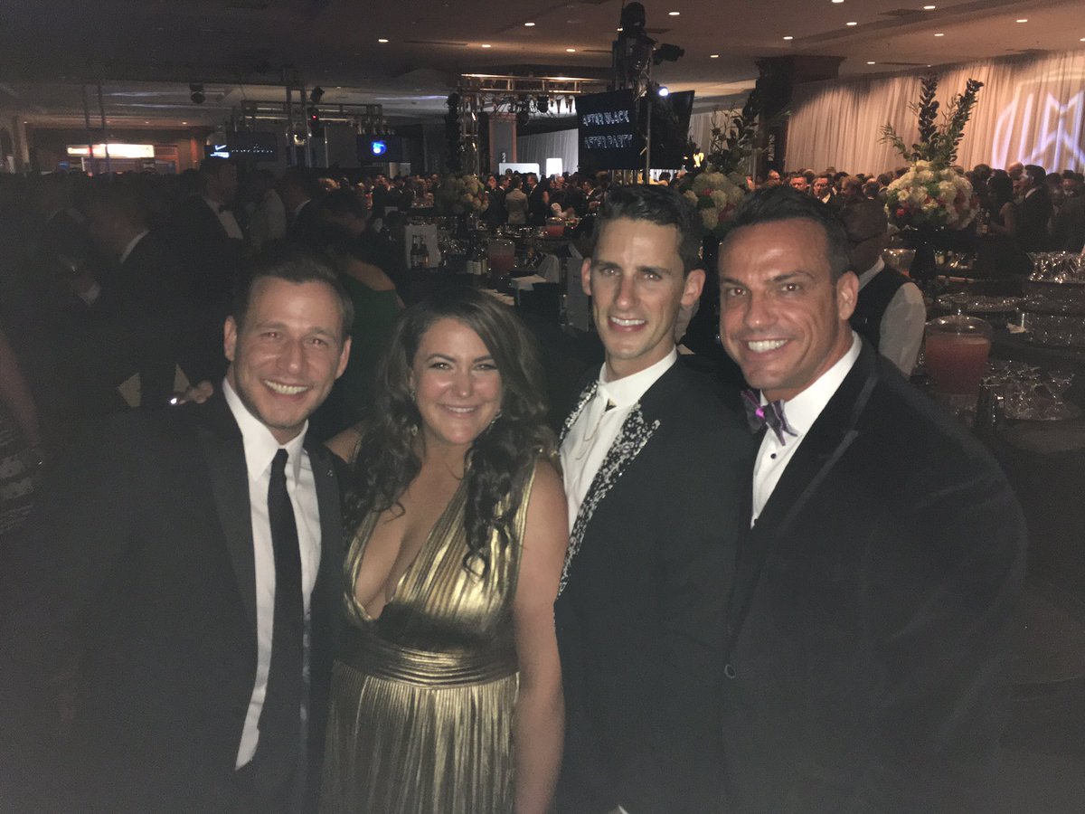 CarolineKraddic's tweet photo. I am proud to be an ally to such a beautiful community #BTDallas https://t.co/TDIOQL1Wny