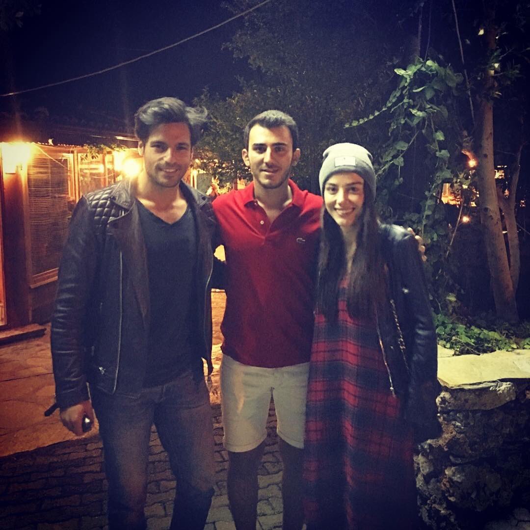 BiasiErika's tweet photo. MA CIAO BELLI😍😍😍😍 #Quantegioie😏🐥🐼 #Ozser #cherryseason https://t.co/zbpUsL1U9g