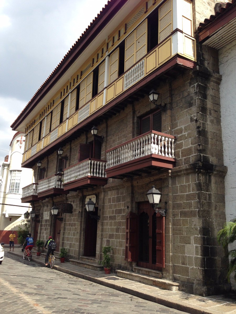 WanderWith_Ling's tweet photo. After watching #BFYTB, here's my blog entry during my visit to #Intramuros! https://t.co/Dn8IzLT62e @KyleJennermann #WanderWithLing #travel https://t.co/j9f8Yy83V8
