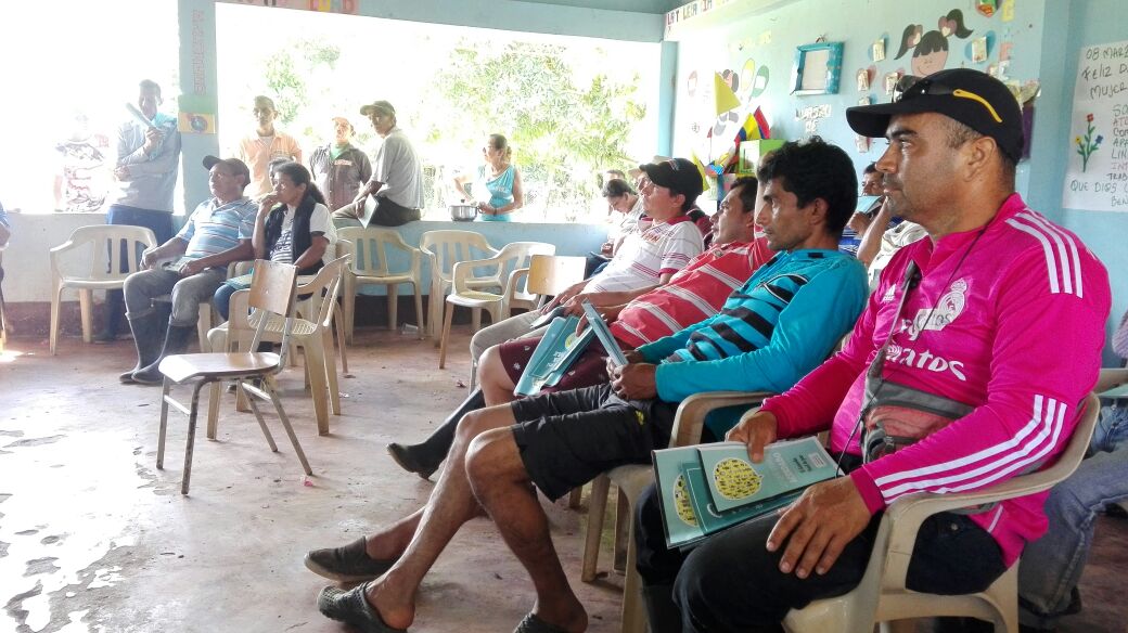 MesaHumanitaria's tweet photo. En muchos municipis donde hicimo #PedagogiadePaz Hoy será un día histórico px los DH @InkaMattila @ONUHumanRights @MONICARRERO @vivinanapr https://t.co/hEKjJQjiKN