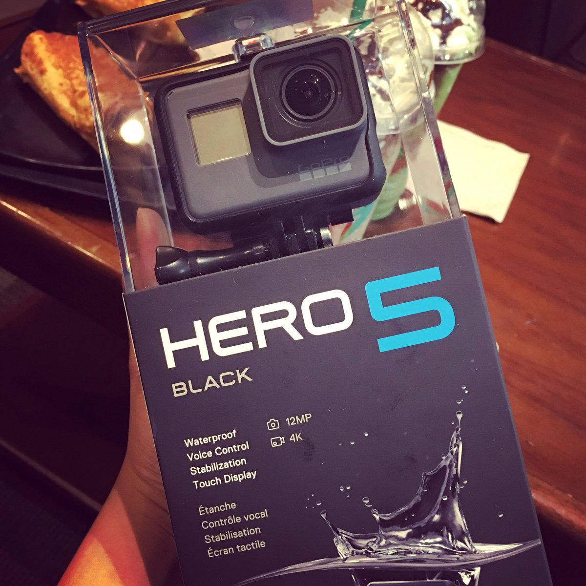 koyuki_rin's tweet photo. We've owned the GoPro Hero 5 Black! @MonKenKeyjams ๐๐๐ #goprohero5 #gopro #goprohero #hero5 #goprojb https://t.co/pwgqOdwL1a