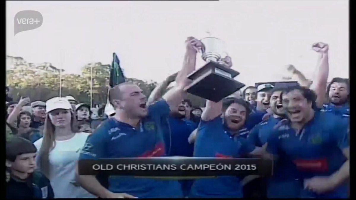 theonedancing's tweet photo. Todo está muy bien #A2UL 🏆🏆🏆☘️💙💪🏻💪🏻💪🏻 #SiempreAzulado #ElGordoEspigaPasándolaBien #ElClubMásGrandeDelPaís @OCC_RUGBY @oldchristians https://t.co/00jXFiqhaI