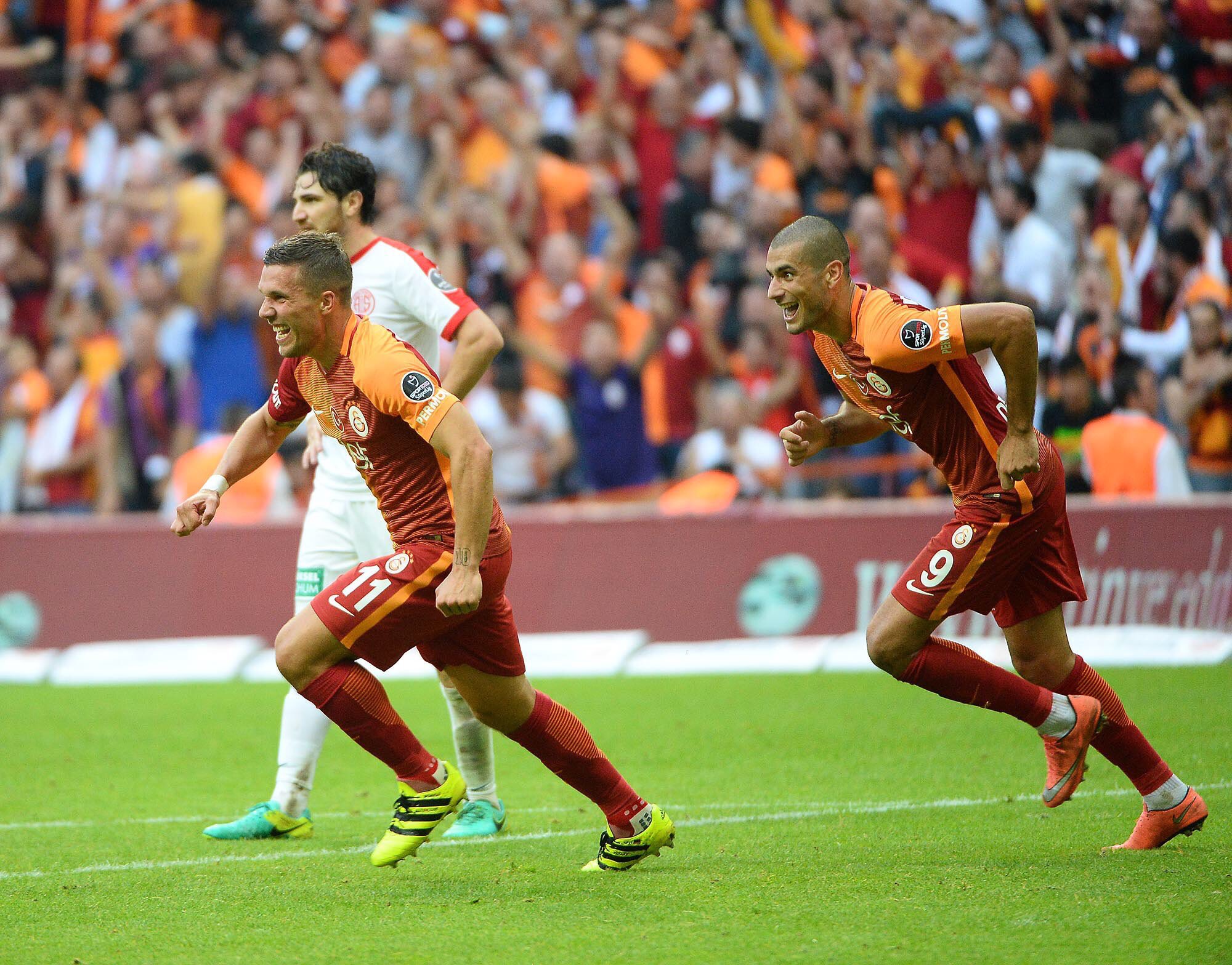 Galatasaray EN on Twitter: "PANZER! @Podolski10…