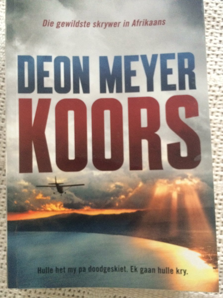wernersmitable's tweet photo. @MeyerDeon #puik #uitmuntend #MoerseLekkerLees https://t.co/RxB1KczUWa
