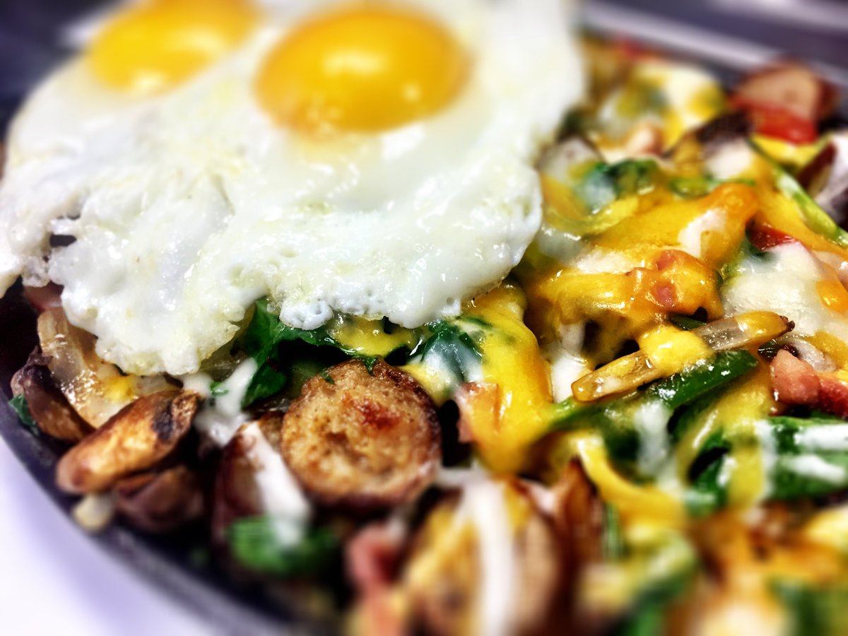 Red_Hawk_Golf's tweet photo. Stale cereal is no good. Check out our all new breakfast menu at David's Grill! https://t.co/P6Dc464X9O #breakfast #redhawknv #sparks https://t.co/xunsMgJM2y