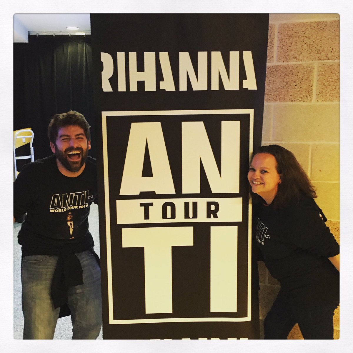 JWilliamK's tweet photo. @AWTGuide ##AWTTampa #AWTRecap @tonjagirl89 one of the best times of my life!! #love #ANTI https://t.co/TIZpK310Hb
