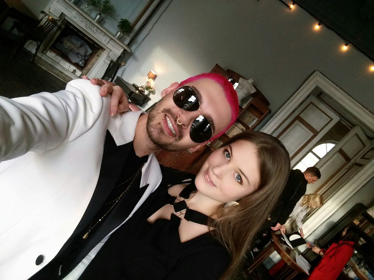 Igor_Zykov's tweet photo. #billystpetersburg #BillyMoscow #moscownights #moscow #Russia @billyisnotok #billyspb @ViolettaTHLiebe @tokiohotel #dreammachine #billy https://t.co/wDU70n0mk1
