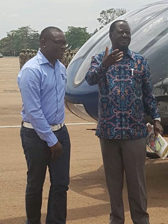 PembaSports's tweet photo. The C.E.O Pemba Group of Companies Jackson Pemba seeing off Hon.@RailaOdinga at Kololo airstrip. https://t.co/h2Tp8qboGj