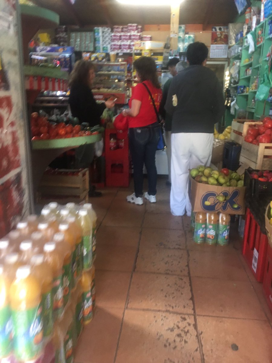 ruthconcejal's tweet photo. Junto a vecinos de #Placilla #RutH25 cc @chahuan https://t.co/fdI1t4HEKC