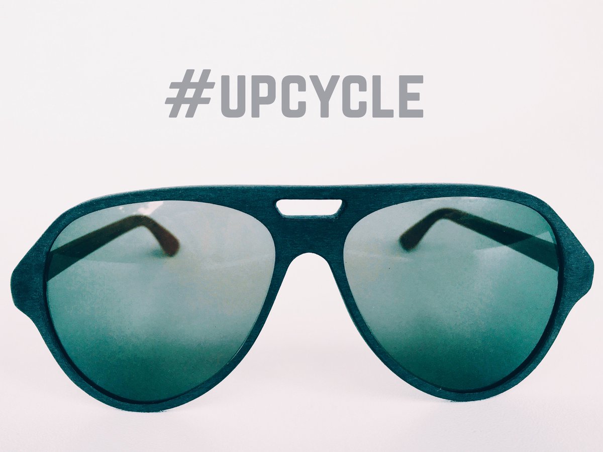 CirculFlanders's tweet photo. BE #startup @we_are_yuma start met productie zonnebrillen uit gerecycleerde dashboards #design #circulaireeconomie https://t.co/qplA81y8YH https://t.co/jo8Sgf6nDV