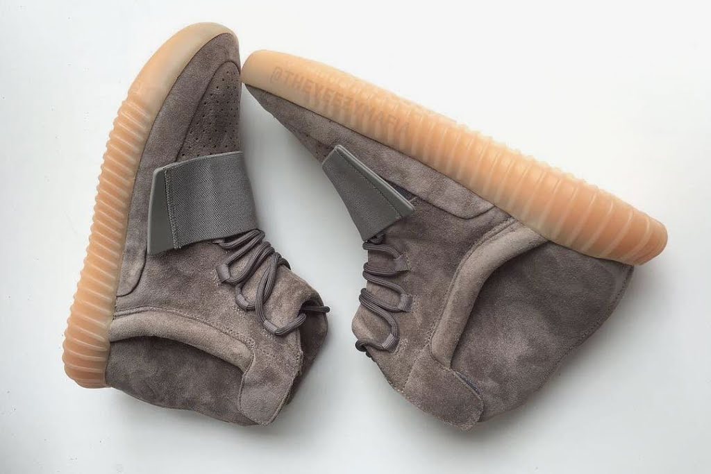 SneakerFreedom's tweet photo. Yeezy 750 Light Brown - 15th October Release Date - Beat the odds and be ready to cop your pair - https://t.co/sM0z1MkjpP 
🔥🔥🔥 #Yeezy https://t.co/OAmDQhgswo
